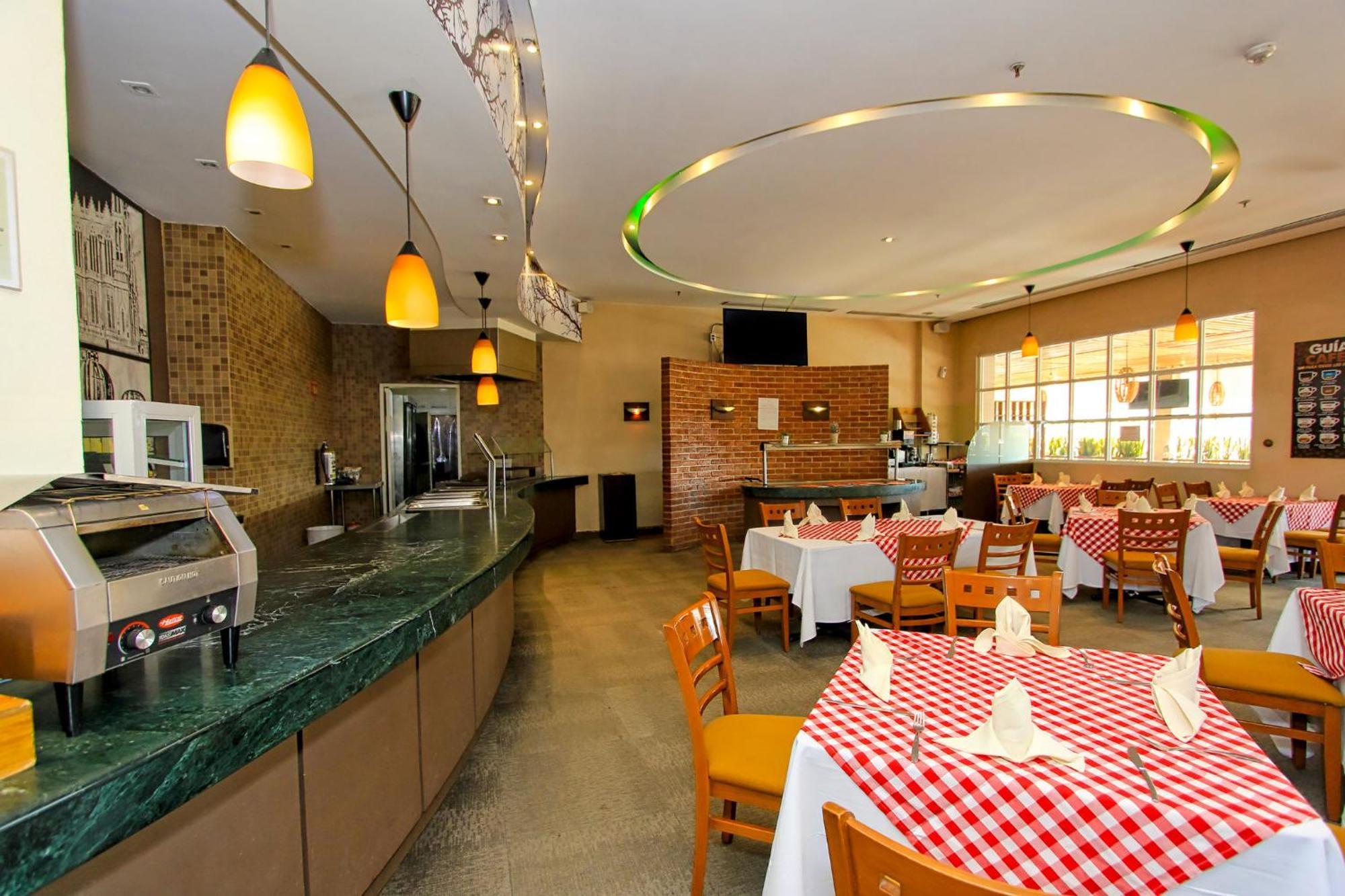Holiday Inn Leon-Convention Center By Ihg Exteriér fotografie