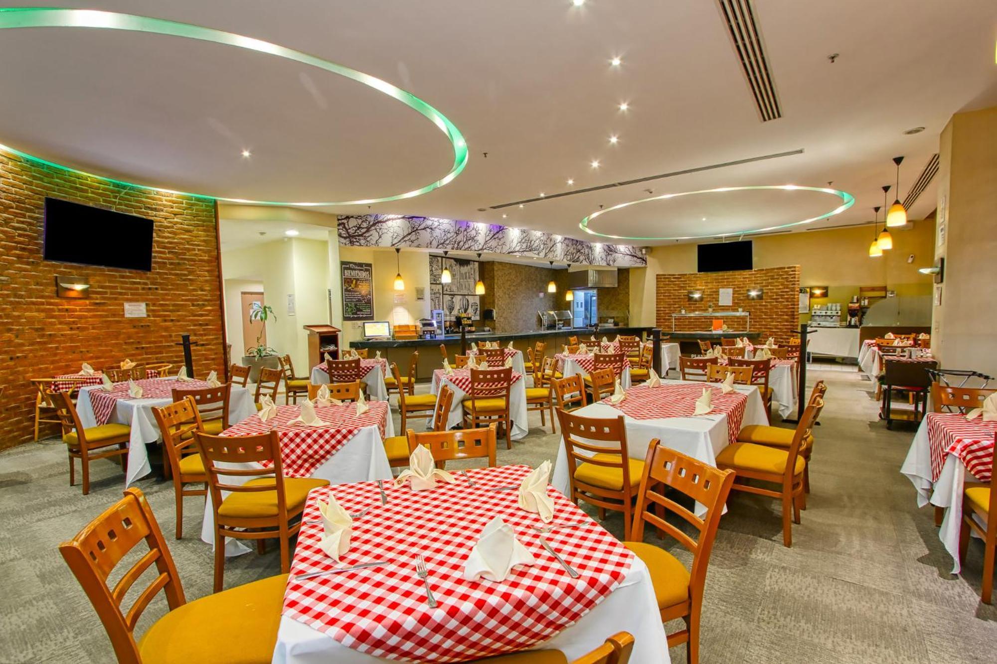 Holiday Inn Leon-Convention Center By Ihg Exteriér fotografie